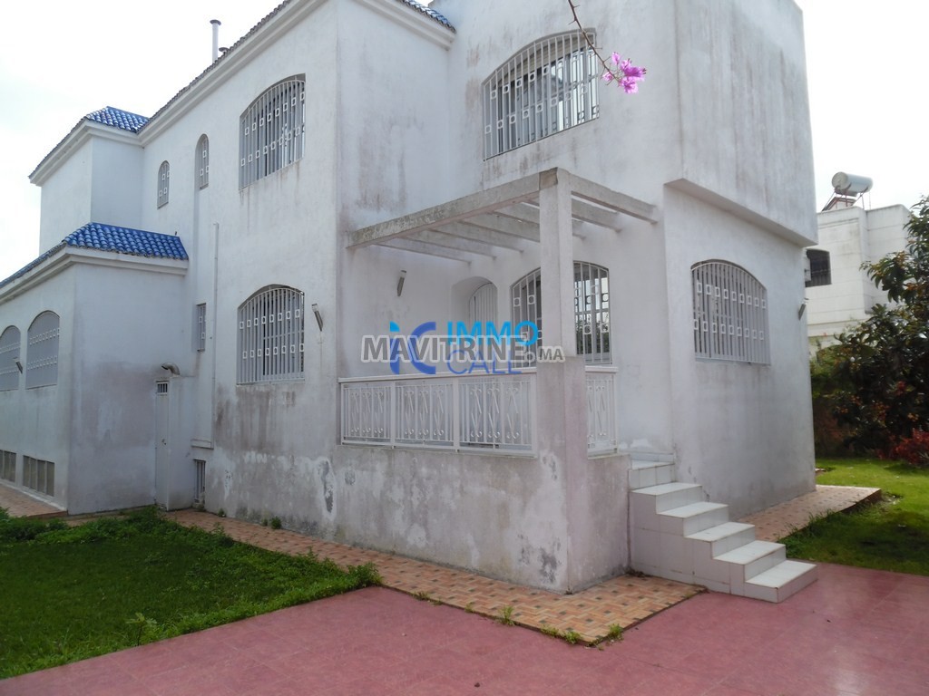 Villa en location à Hay riad Rabat