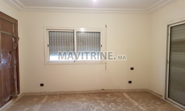 APPARTEMENT MOYEN STANDING 80m² AL MANZEH A VENDRE