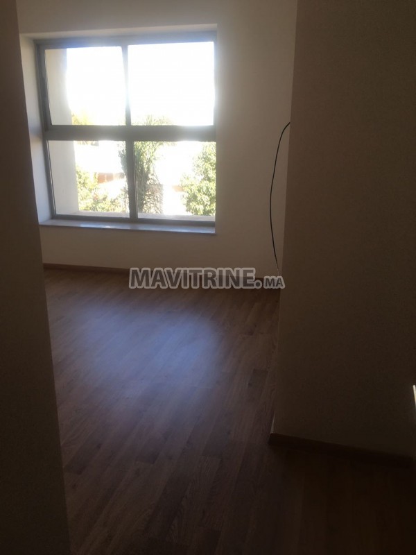 Villa de 320 m² à Ain Diab