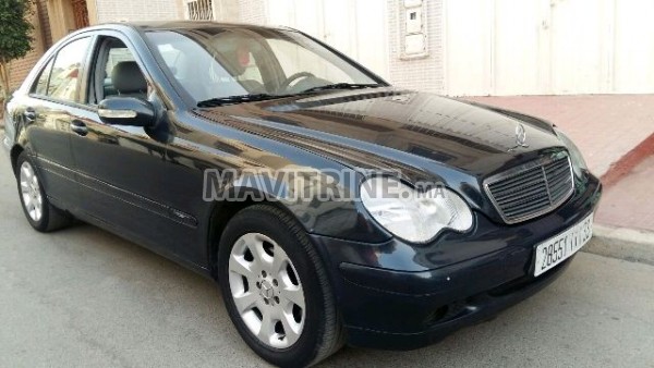 Mercedes a nador