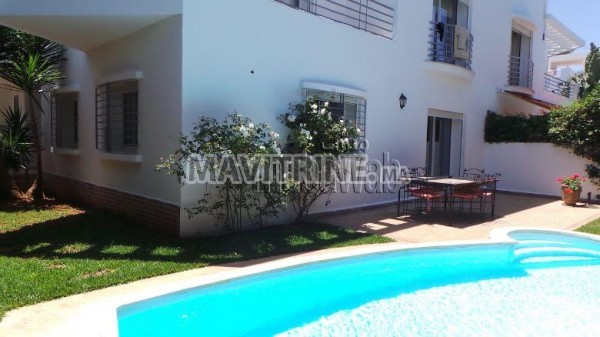 Villa de 470 m² à Ain diab