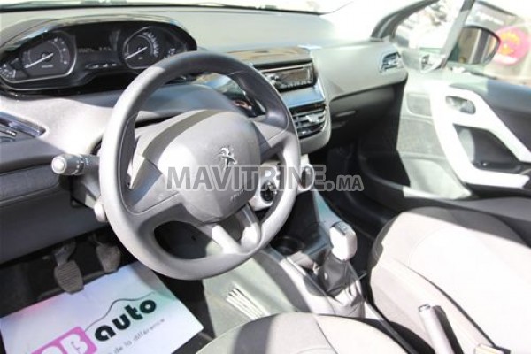 Peugeot 208 2016 (Mise en circulation 4/2016)