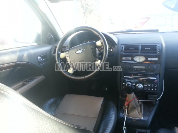 Ford Mondeo Ghia 2004