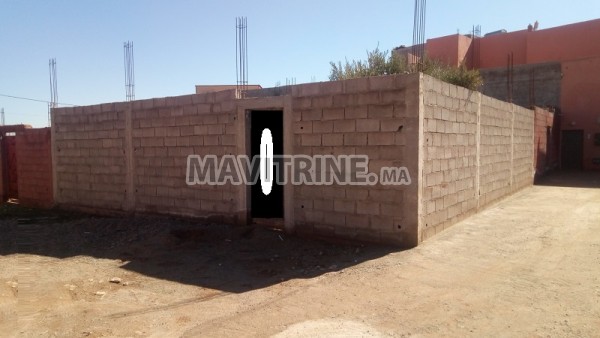 Terrain constructible  de 128m2 Route  Sidi  Ghiat