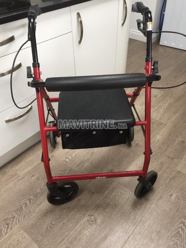 Rollator medical drive rouge