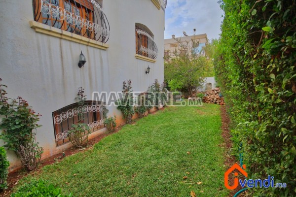 Magnifique villa à vendre 360m² – Fès