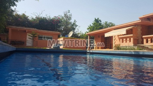 splendide villa de maître de 4000m² à bouskoura