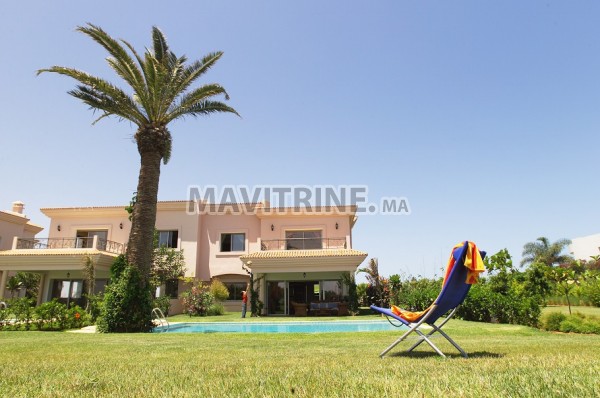 Villa de 700 m² à Bouznika