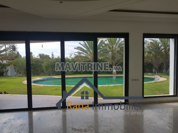 Villa de haute gamme en location à Rabat Souissi