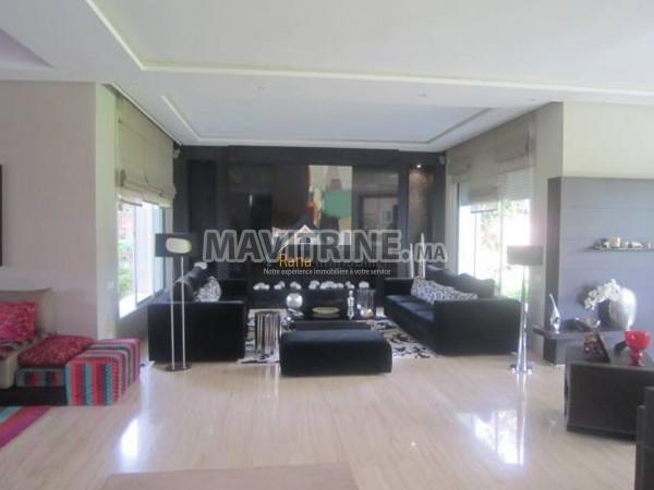 Une villa magnifique de 2000m² à vendre sur Rabat