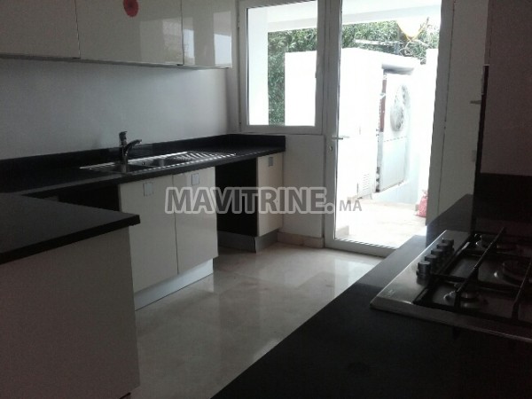 villa luxueux de 600 m² à bouzkoura