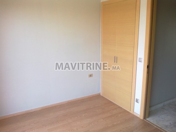 Appartement de 143 m² à Bouzkoura.