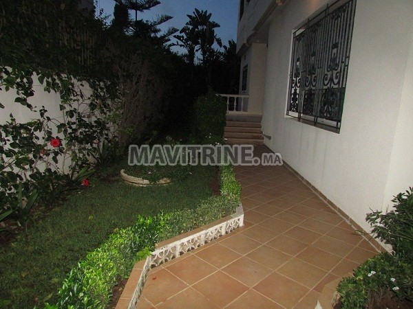 villa de 388 m² à route d'azzamour