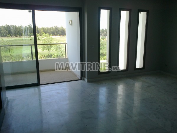 Appartement de 143 m² à Bouzkoura.