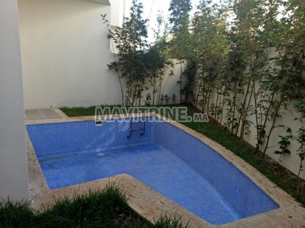 Villa de 350 m² à Dar Bouazza