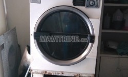 Machines a lavées industrielles pour laverie