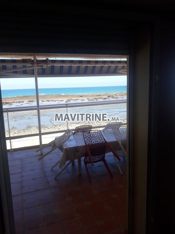 magnifique villa pieds sur mer à vendre