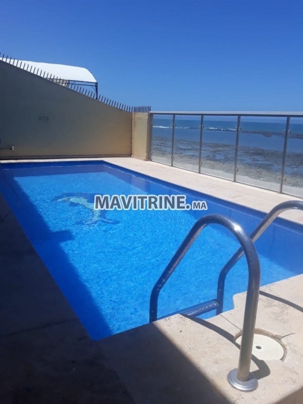 magnifique villa pieds sur mer à vendre