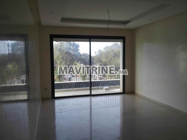 Appartement de standing 144 m2 à louer à Hay Riyad Rabat