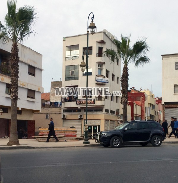 Local commercial de 110m2 rabat 40 million cle / louer 3300