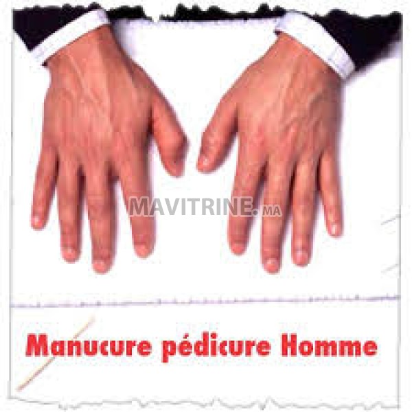 Des pieds et des mains propres dans un corps propre