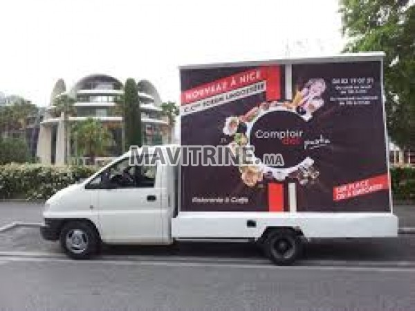 Marketing sur des Camions publicitaire dans tout le Maroc