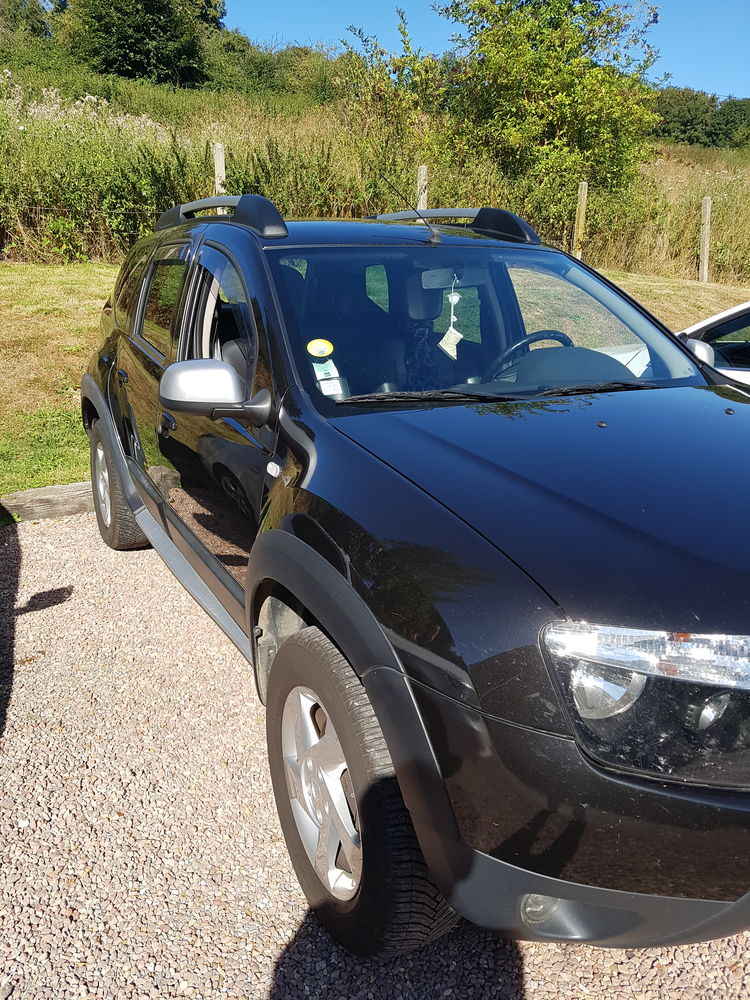 Dacia Duster très bien entretenue