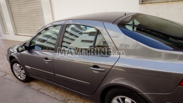 Vente voiture Laguna BVA toute option