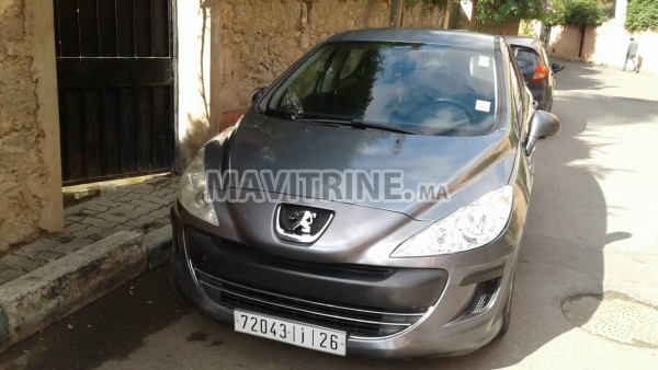 Peugeot 308 modèle 2009 en très bon état 1ere main