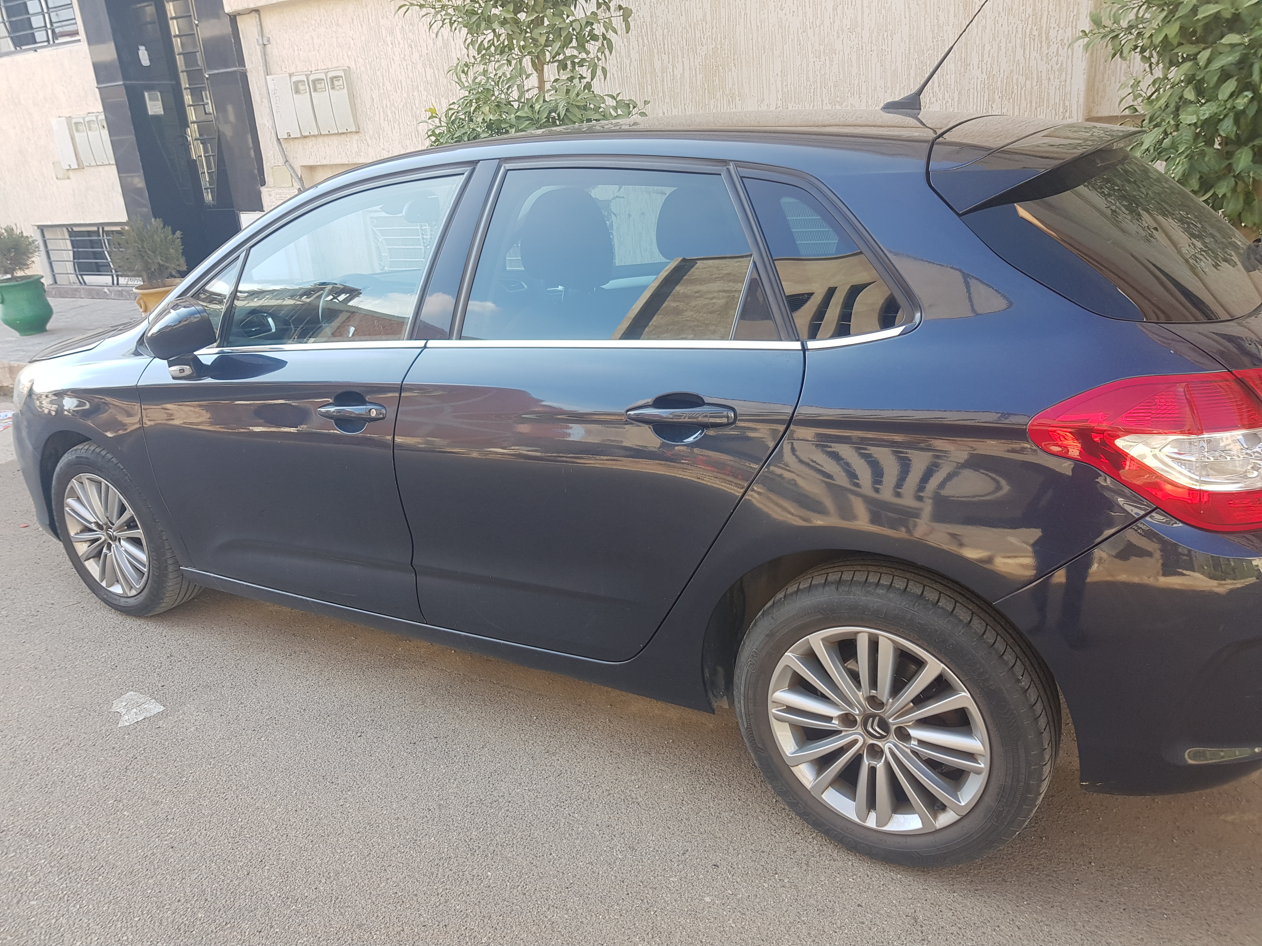 Citroën c4 modèle ,décembre 2011