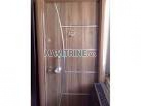 Menuiserie d'aluminium et inox, travaux de verre, moustiquaire.