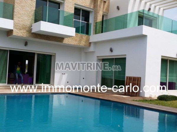 Splendide Villa neuve style moderne à vendre à Souissi Rabat