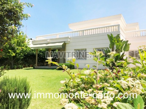 Location une villa de standing avec piscine à Rabat au quartier Souissi