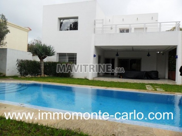 Location une villa meublée avec piscine à Hay Riad Rabat