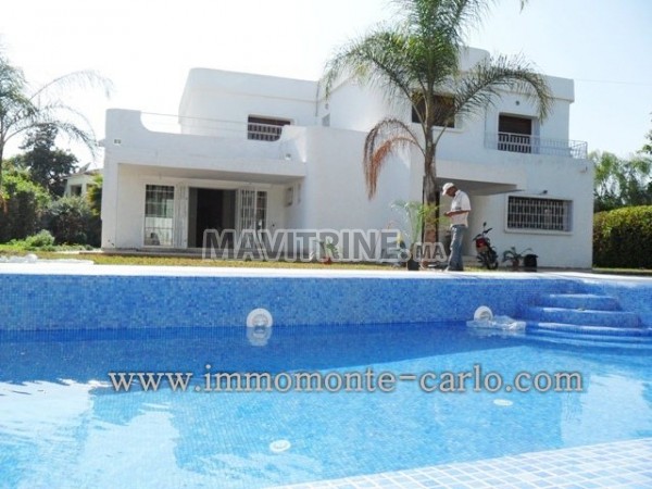 Villa avec chauffage et piscine à louer au quartier  Souissi RABAT