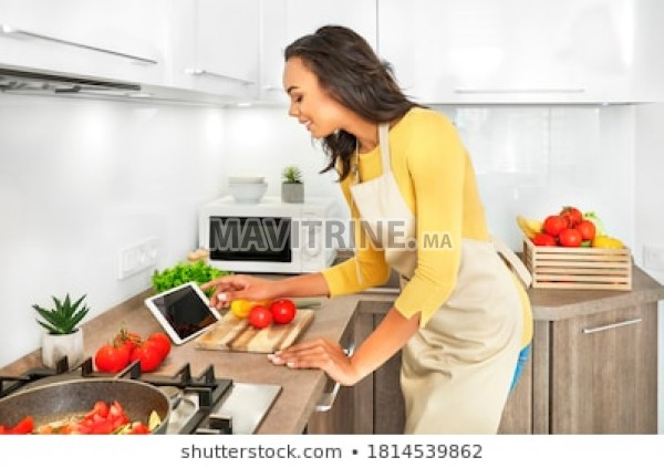 CUISINIÈRES PROFESSIONNELLE AFRICAINE DISPONIBLE