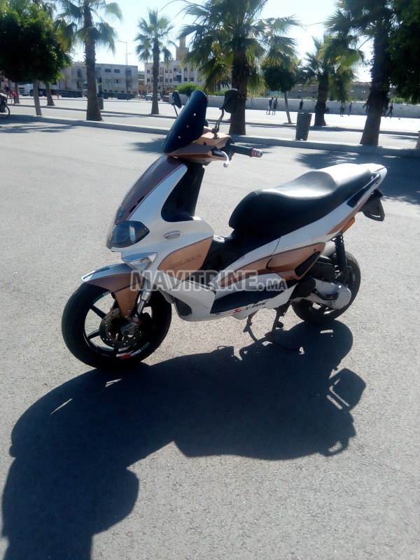 Moto Gilera runner