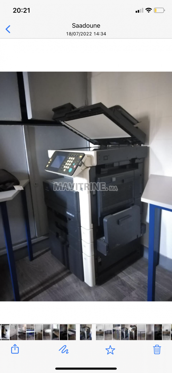 Bureau table et matériel scolaire