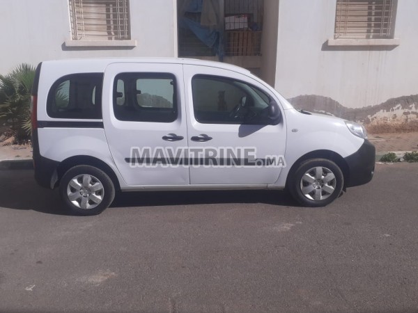 KANGOO RENAULT DIESEL 5 PORTES  MODELE 2019